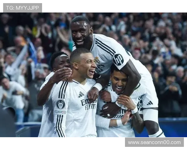 皇马进攻火力增强,但体系混乱问题逐步反映在防守稳定性上 皇马进攻火力增强,但体系混乱问题逐步反映在防守稳定性上